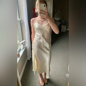 Double zero cream silk midi dress, size large AMAZING CONDITION